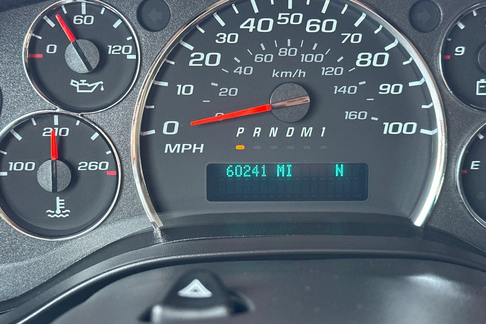 Certified 2024 Chevrolet Express 3500 LT w/ LT Preferred Equipment Group RWD image 32