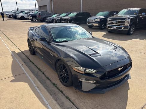 Used 2022 Ford Mustang GT Premium w/ Equipment Group 401A image 4