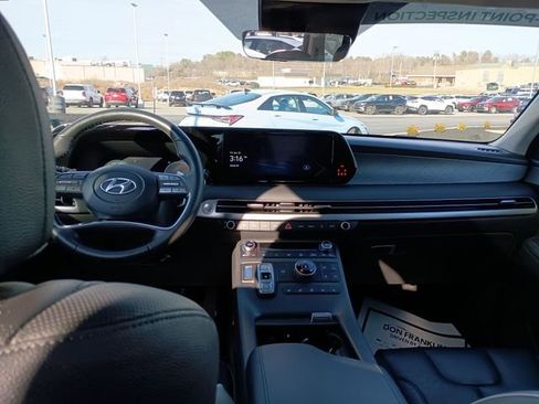 Used 2023 Hyundai Palisade Limited AWD/4WD image 10