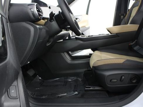 New 2026 Chevrolet Equinox ACTIV image 15