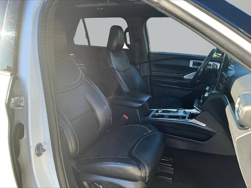 Used 2020 Ford Explorer ST w/ Premium Technology Package AWD/4WD image 31