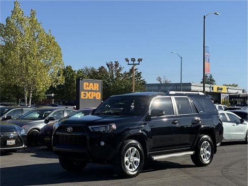 Used 2017 Toyota 4Runner SR5 Premium image 21