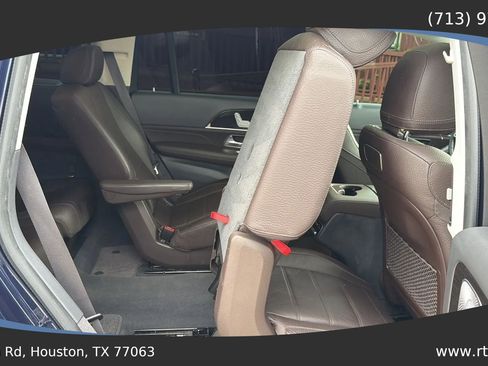 Used 2020 Mercedes-Benz GLS 450 4MATIC image 38