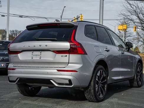 New 2026 Volvo XC60 B5 Plus w/ Protection Package Premier image 4