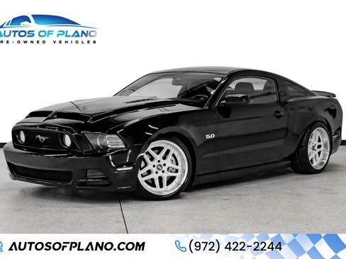 Used 2013 Ford Mustang GT Premium w/ Electronics Pkg RWD image 1