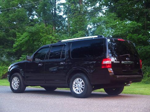 Used 2013 Ford Expedition EL Limited AWD/4WD image 3