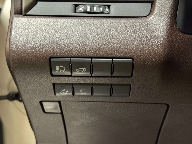Used 2018 Lexus RX 350 AWD w/ Premium Package image 21