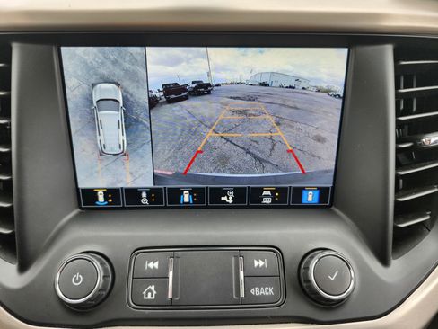 Used 2021 GMC Acadia Denali w/ GMC Pro Grade Package AWD/4WD image 22