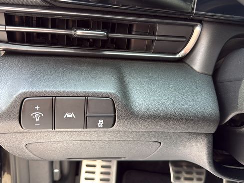 Used 2023 Hyundai Elantra N Line FWD image 18