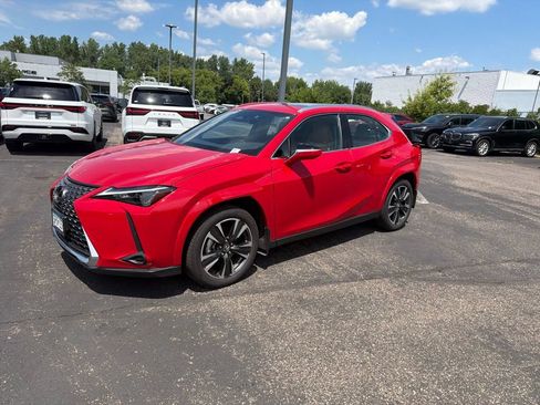 Used 2025 Lexus UX 300h AWD w/ Cold Area Package image 3