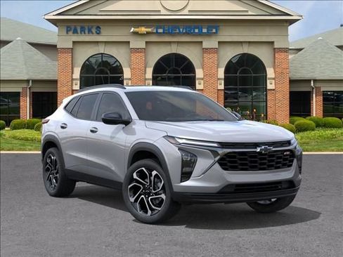 New 2026 Chevrolet Trax RS w/ Sunroof Package FWD image 8