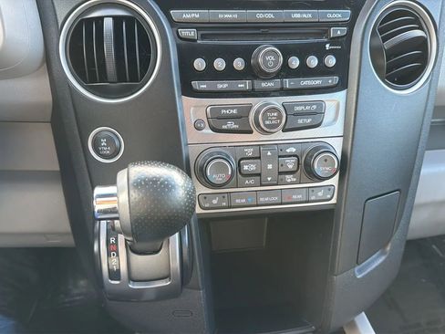 Used 2015 Honda Pilot EX-L image 18