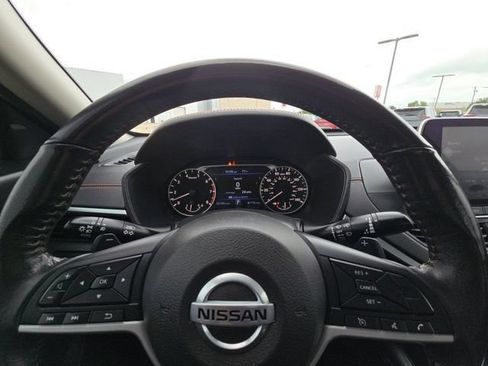 Used 2022 Nissan Altima 2.5 SR w/ Midnight Edition Package AWD/4WD image 25