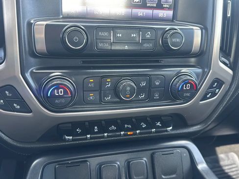 Used 2016 GMC Sierra 1500 Denali AWD/4WD image 37
