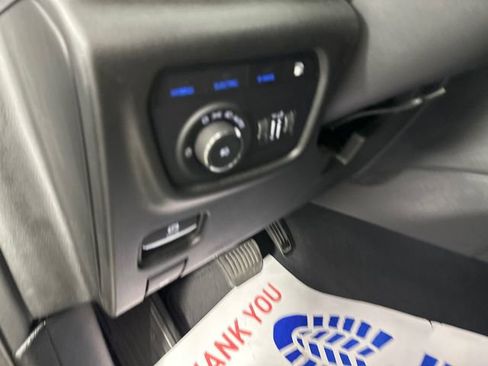 Used 2022 Jeep Grand Cherokee Limited 4xe image 23