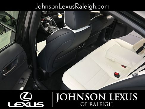 Certified 2025 Lexus IS 350 F Sport image 12