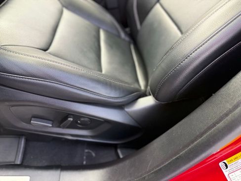 Used 2022 Ford Explorer Limited w/ Hybrid Equipment Group 310A image 17