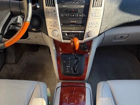 Used 2004 Lexus RX 330 image 12