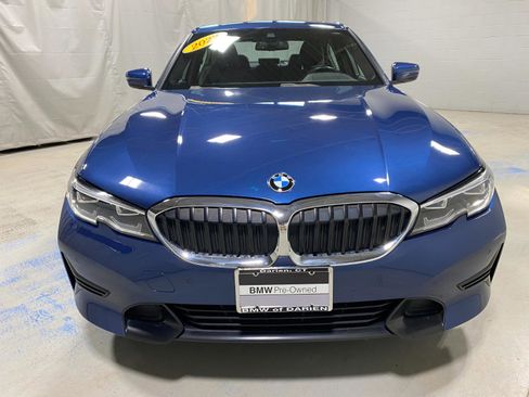 Used 2022 BMW 330i xDrive Sedan w/ Premium Package image 3