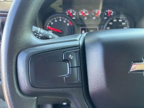 Certified 2024 Chevrolet Silverado 1500 W/T image 17