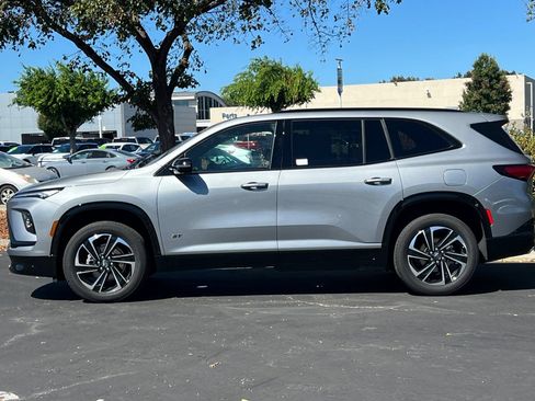 Used 2026 Buick Enclave Sport Touring w/ Power Package FWD image 7