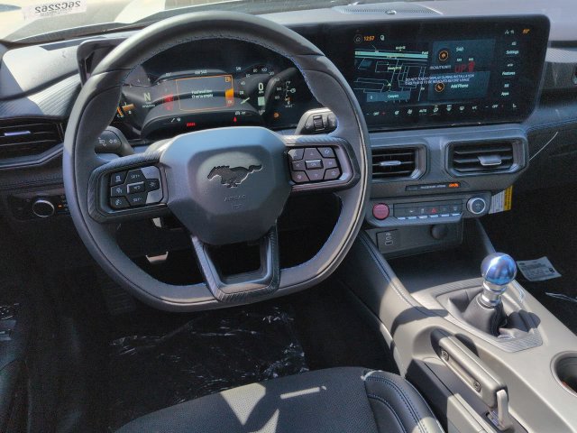 Used 2026 Ford Mustang Dark Horse RWD image 18