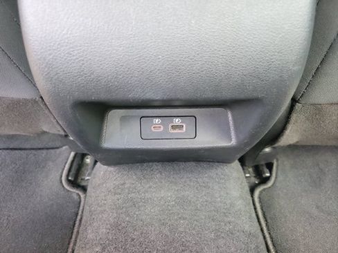 Used 2025 Nissan Altima 2.5 SV FWD image 8