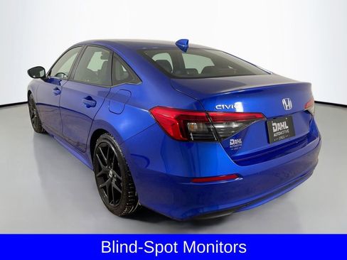 Used 2023 Honda Civic Sport image 6