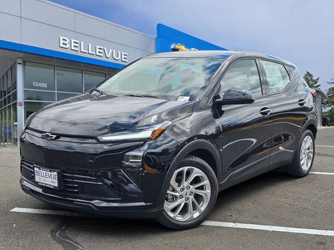 New 2027 Chevrolet Bolt LT w/ Comfort Package FWD image 1