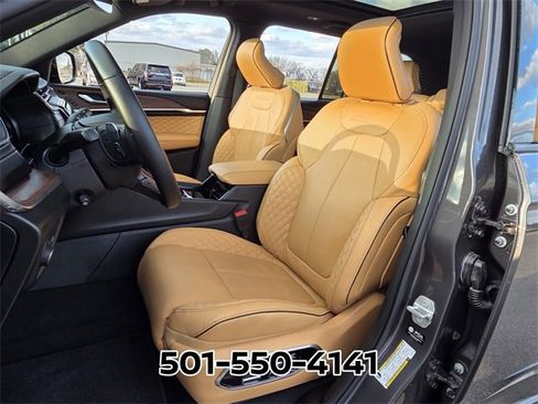 Used 2025 Jeep Grand Cherokee Summit w/ Obsidian Package image 7