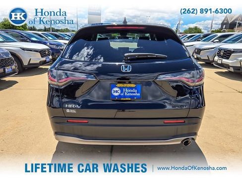 Used 2025 Honda HR-V Sport image 4