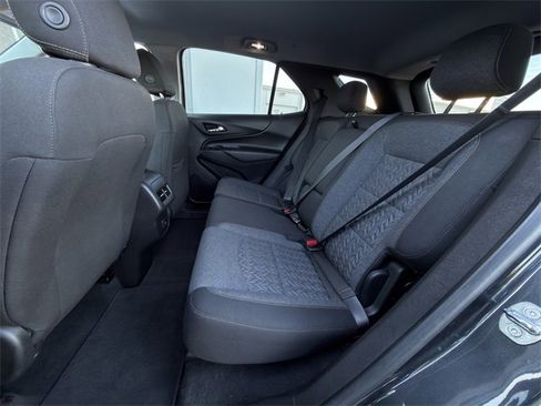 Used 2022 Chevrolet Equinox LT image 25