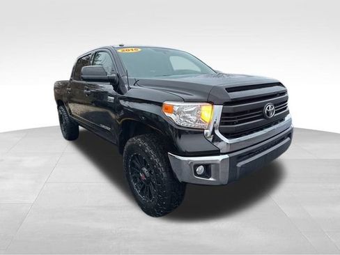 Used 2015 Toyota Tundra SR5 image 3