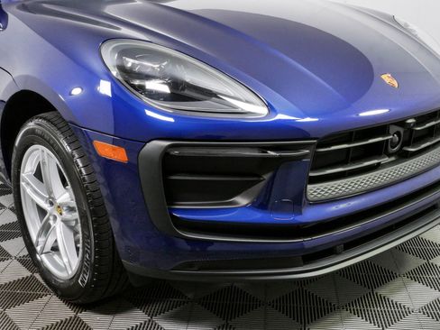 New 2026 Porsche Macan AWD/4WD image 39