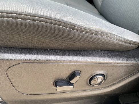 Used 2020 RAM 1500 Big Horn image 17