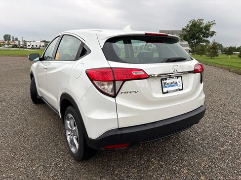 Used 2021 Honda HR-V LX image 8