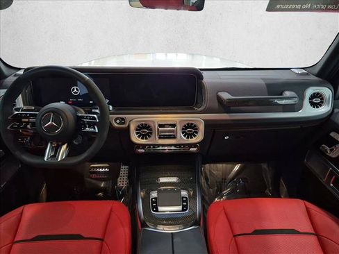 Used 2025 Mercedes-Benz G 63 AMG 4MATIC image 17