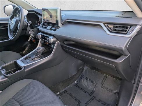 Certified 2023 Toyota RAV4 LE image 20