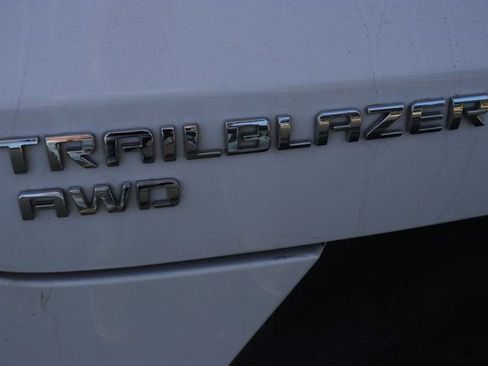 Used 2025 Chevrolet TrailBlazer LT image 7