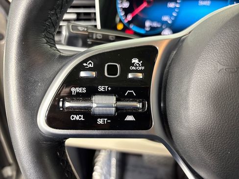 Used 2023 Mercedes-Benz GLE 450 4MATIC image 14