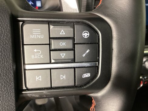 Used 2025 Ford F150 Raptor AWD/4WD image 25