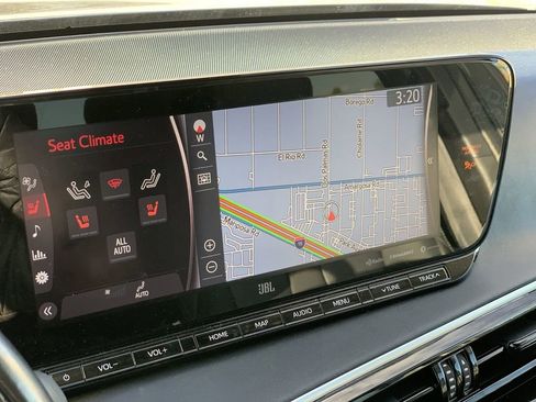 Used 2022 Toyota Mirai XLE w/ Advanced Technology Package image 12