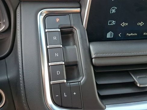 Used 2022 Chevrolet Tahoe LT image 13