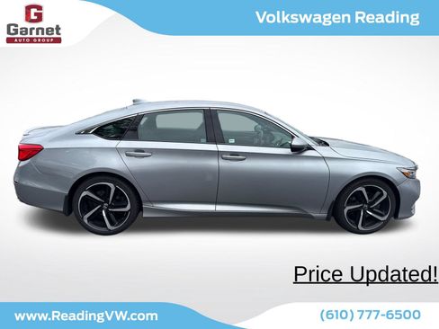 Used 2018 Honda Accord Sport image 6