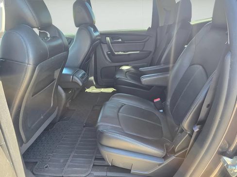 Used 2014 Chevrolet Traverse LT AWD/4WD image 11