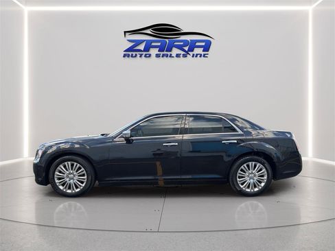 Used 2013 Chrysler 300 C w/ Light Group AWD/4WD image 4