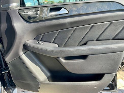 Used 2016 Mercedes-Benz GL 320 BlueTEC 4MATIC image 51