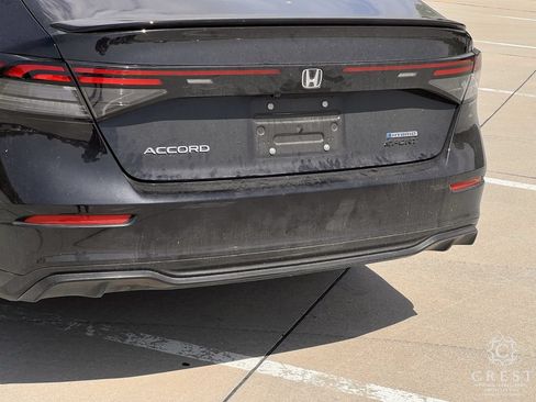 Used 2024 Honda Accord Sport image 6