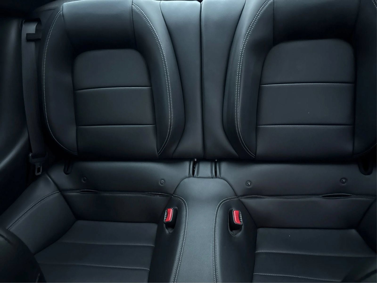 Used 2015 Ford Mustang Premium RWD image 15