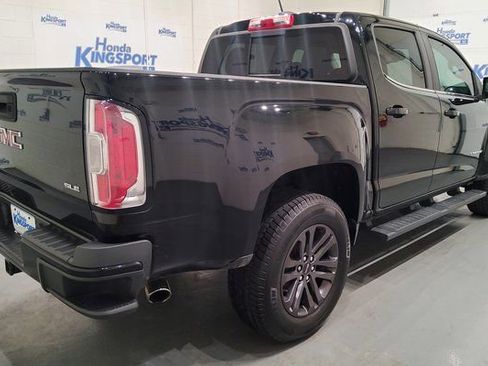 Used 2018 GMC Canyon SLE w/ Nightfall Edition image 3